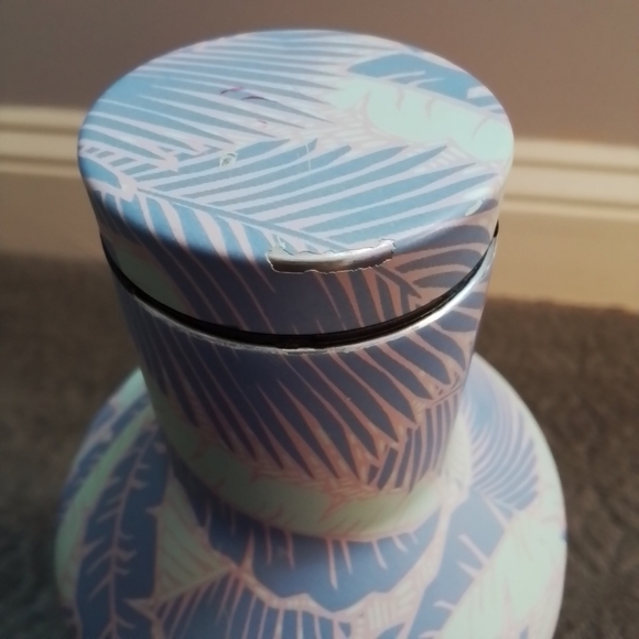 Corkcicle Vineyard Vines Hibiscus Palm Print 25 Oz (750ml) Canteen - Picture 4 of 7